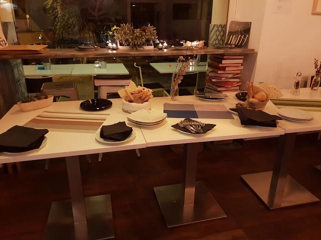 Is Fradis Cafe & Restaurant